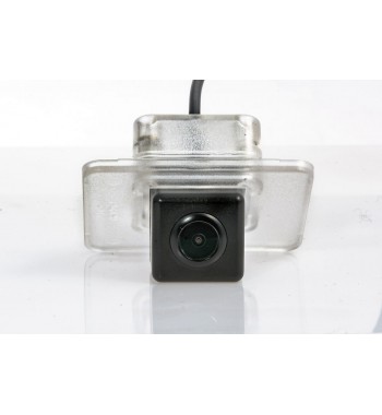 Камера заднего вида Fighter CS-HCCD+FM-06 (Hyundai/Kia) Камера заднего вида Fighter CS-HCCD+FM-06 (Hyundai/Kia)