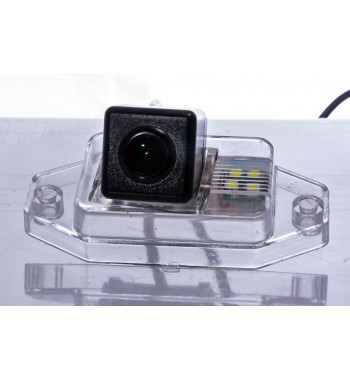 Камера заднего вида Fighter CS-HCCD+FM-30 (Toyota)