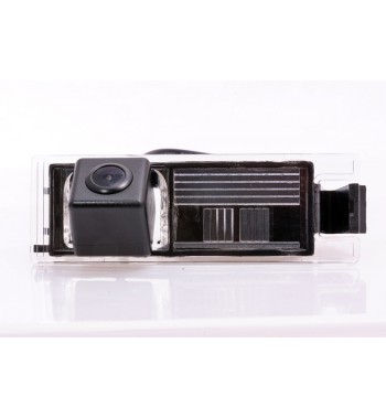 Камера заднего вида Fighter CS-HCCD+FM-02 (Hyundai)